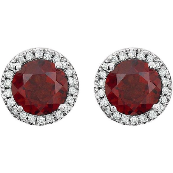 14K White Gold Mozambique Garnet & Diamond Earring